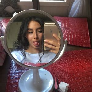 Meet your Posher, Miranda